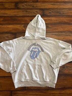 American Eagle Outfitters Heathered Gray Hoodie with Blue Rolling Stones Tongue